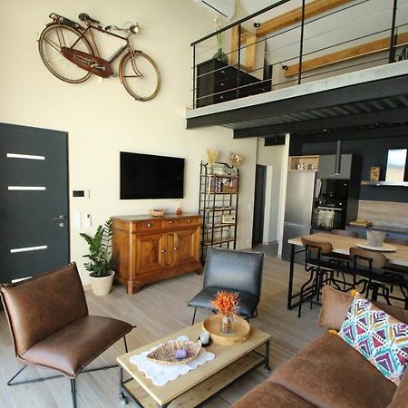Villa Loft Lou Pitchoun Saint-Étienne-du-Grès Exterior foto