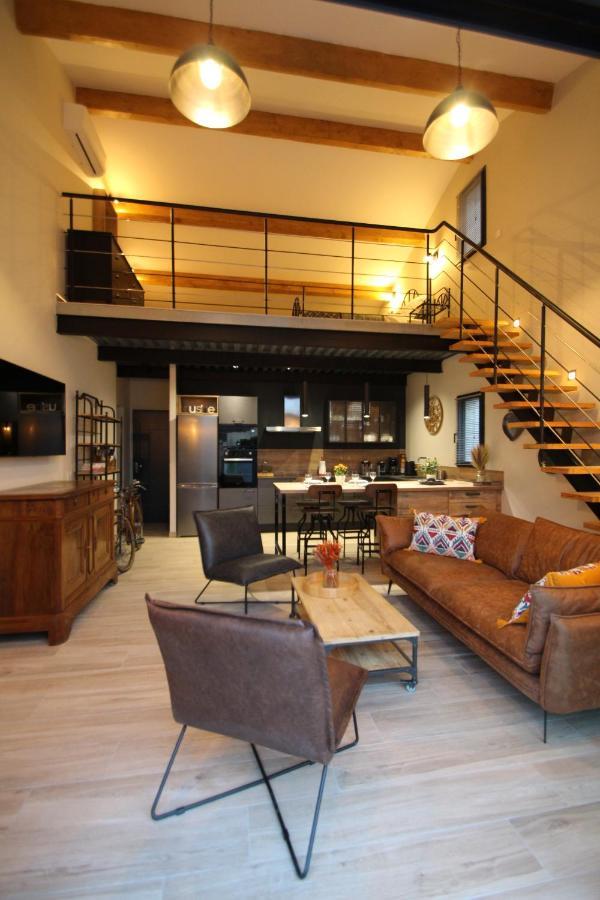 Villa Loft Lou Pitchoun Saint-Étienne-du-Grès Exterior foto