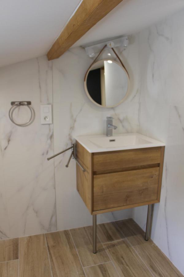 Villa Loft Lou Pitchoun Saint-Étienne-du-Grès Exterior foto